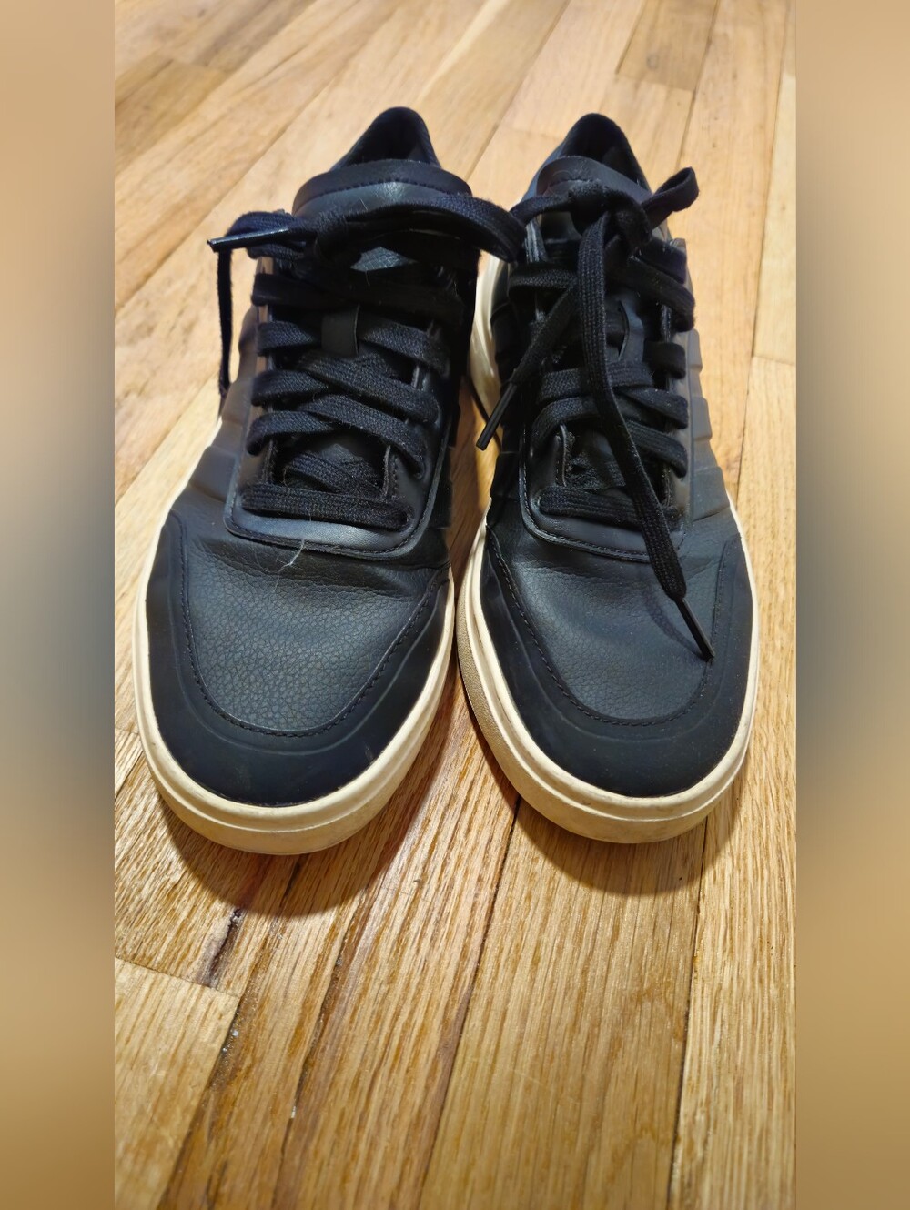 Adidas Cloud Form Comfort Sneakers